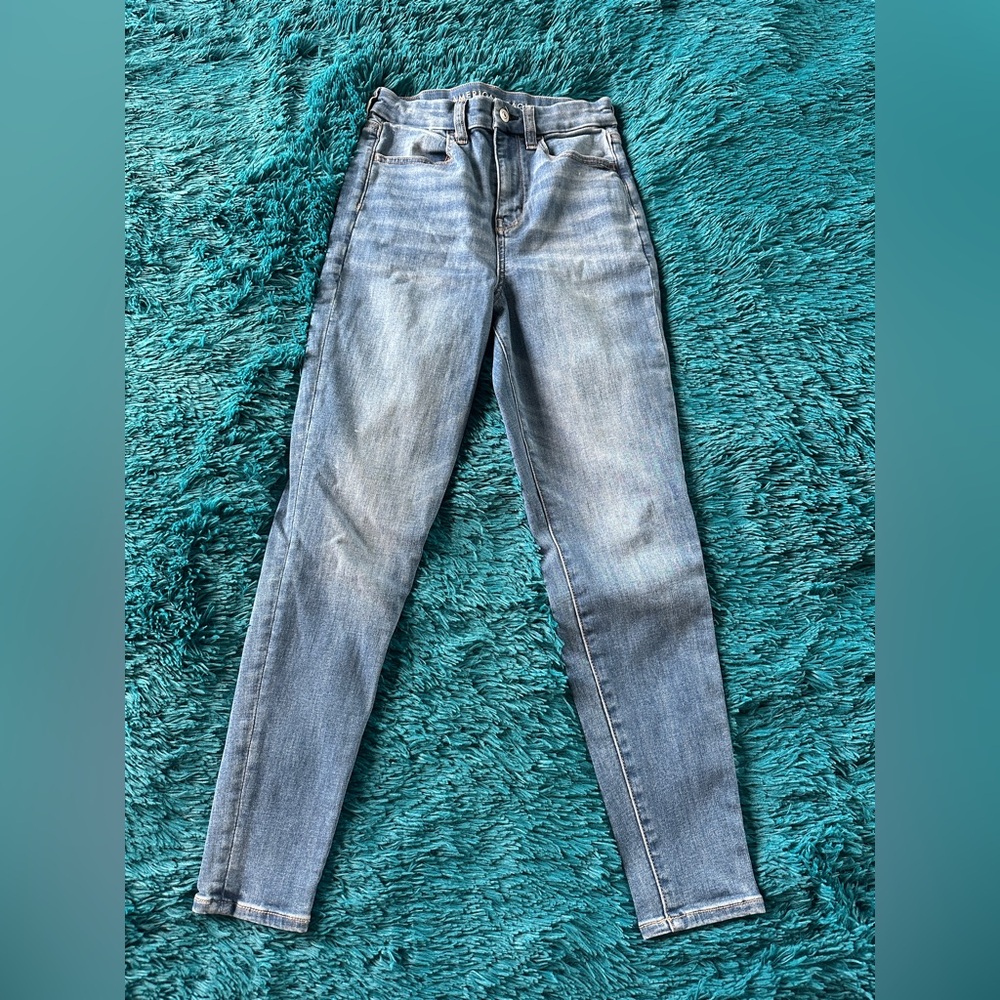 American Eagle Outfitters Light Blue Skinny Jeans